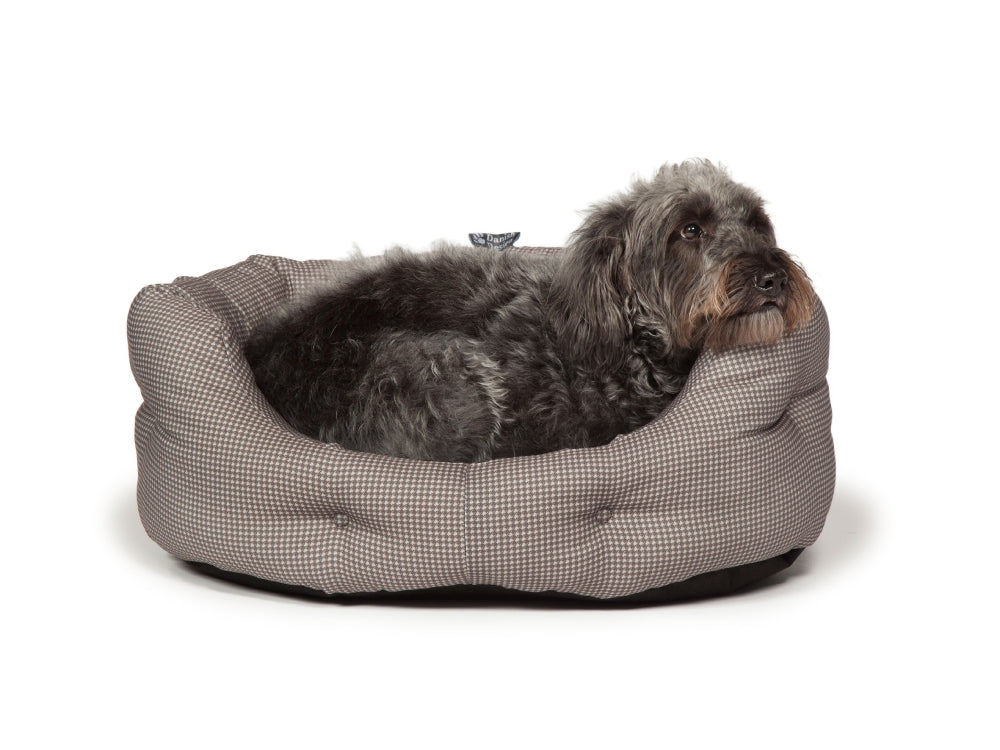 Danish Design Snuggle Bed Vintage Dogstooth 89 cm